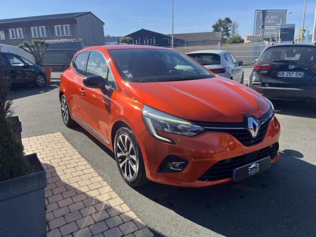 Renault Clio image 2