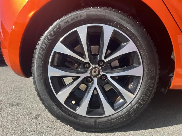 Renault Clio image 8