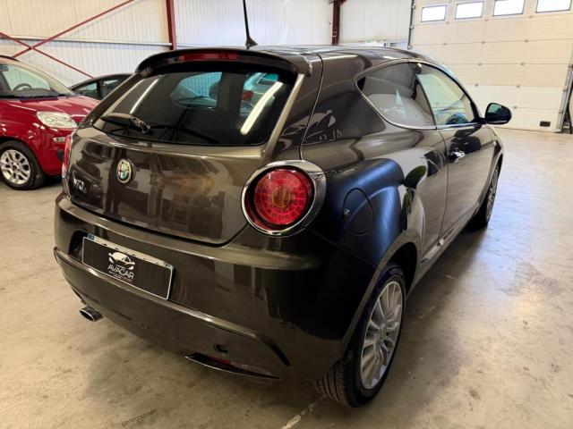 Alfa Romeo Mito image 9