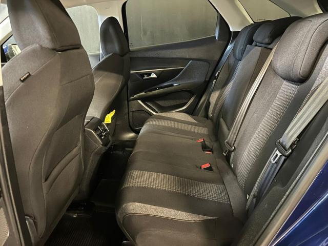 Peugeot 3008 image 1