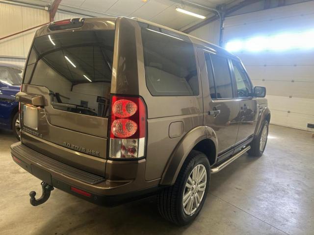 Land Rover Discovery image 2