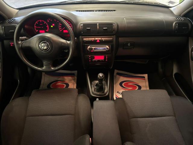 Seat Leon image 8