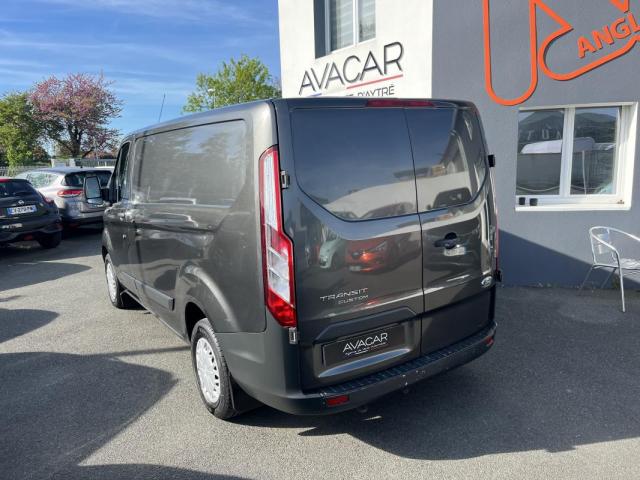 Ford Transit Custom image 8