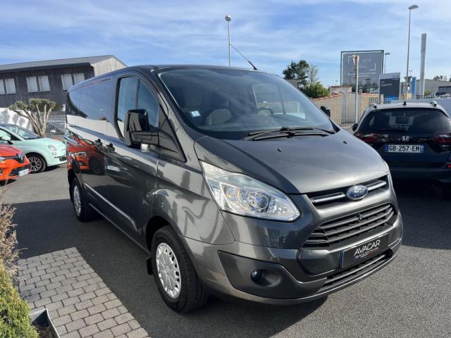 Ford Transit Custom image 2