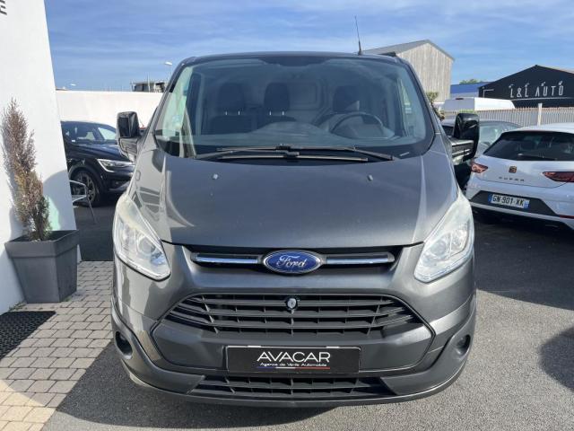 Ford Transit Custom image 1