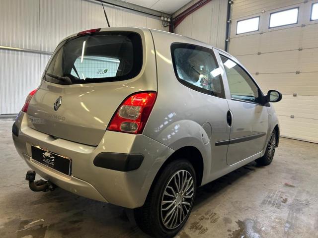 Renault Twingo image 8