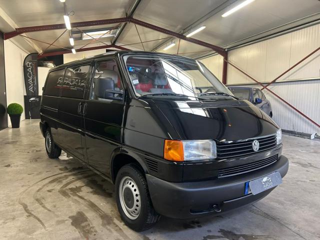 Volkswagen Transporter image 2