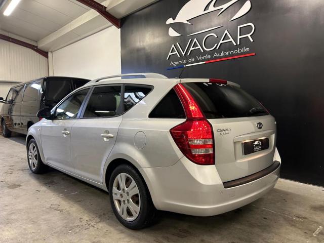 Kia Cee'D image 1