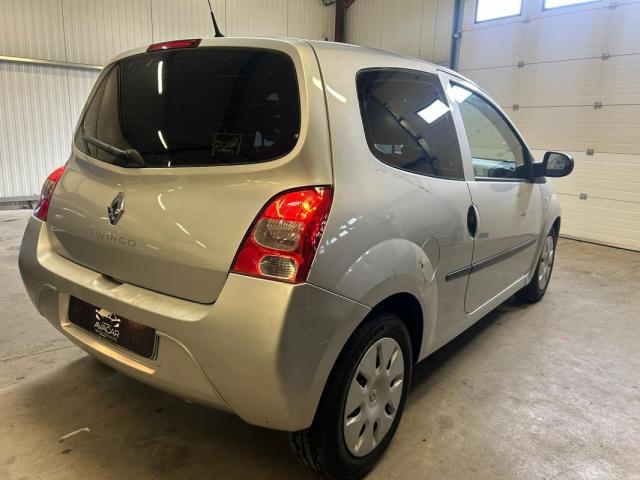 Renault Twingo image 8