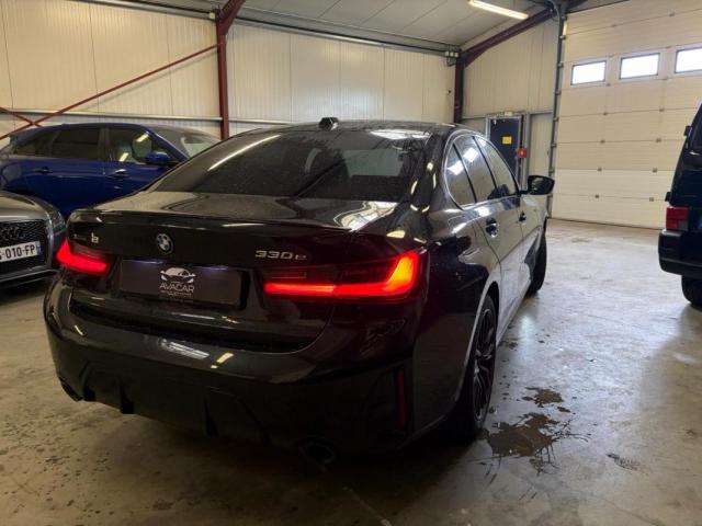 Bmw 330e image 2