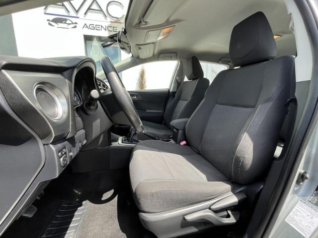 Toyota Auris image 2