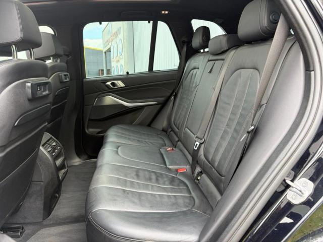 Bmw X5 image 2