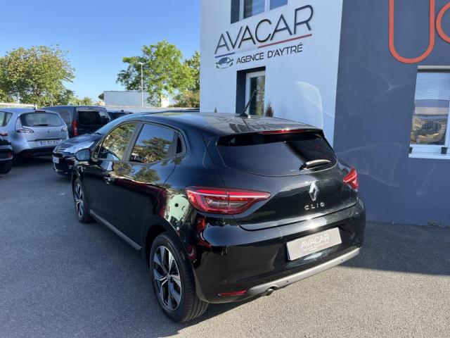 Renault Clio image 2