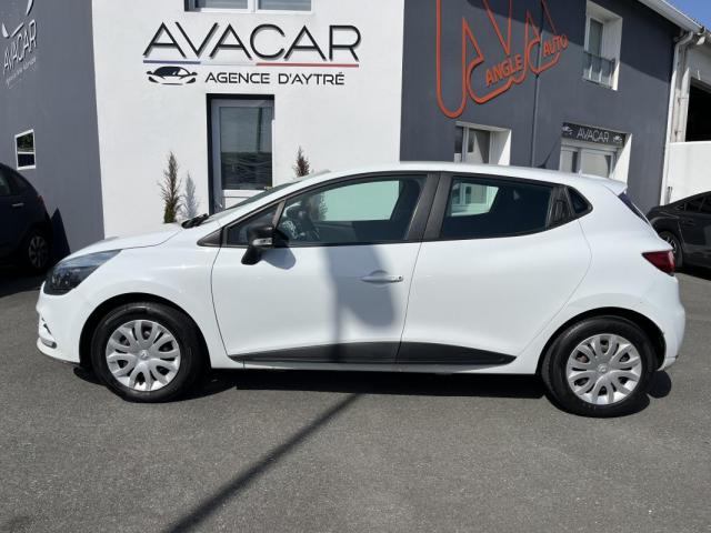 Renault Clio image 2