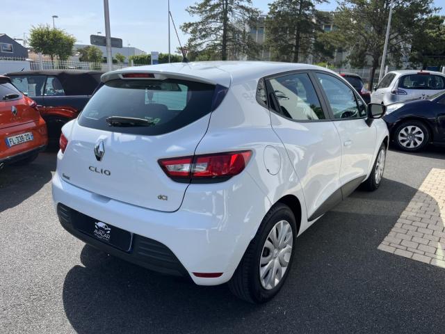 Renault Clio image 8