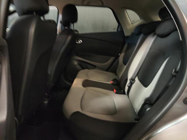 Renault Captur image 7
