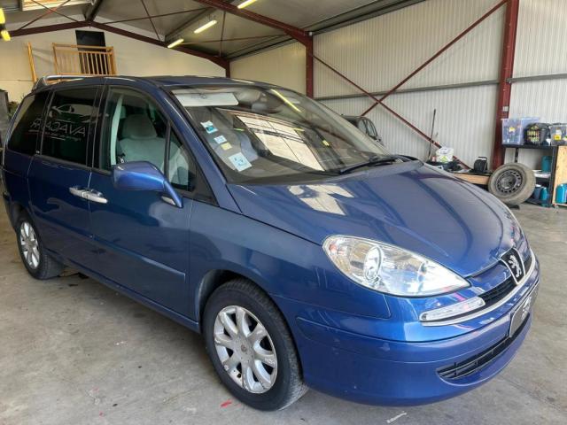 Peugeot 807 image 1