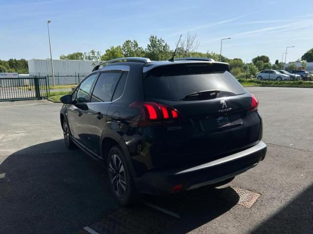 Peugeot 2008 image 4
