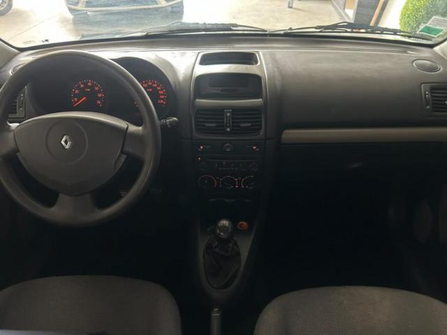Renault Clio image 8