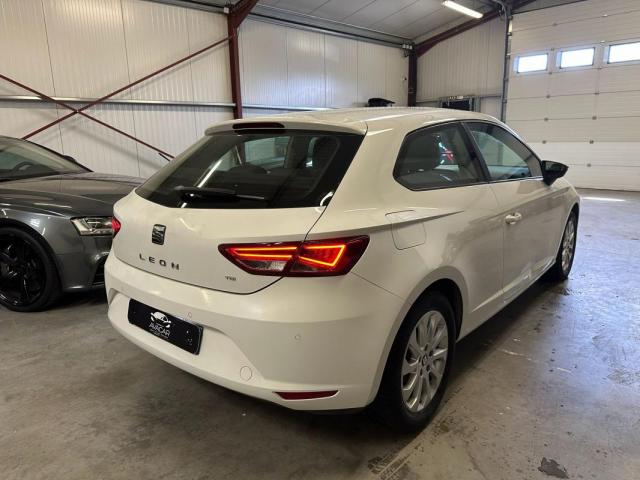 Seat Leon image 3