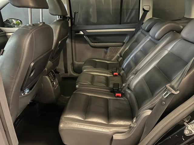 Volkswagen Touran image 6