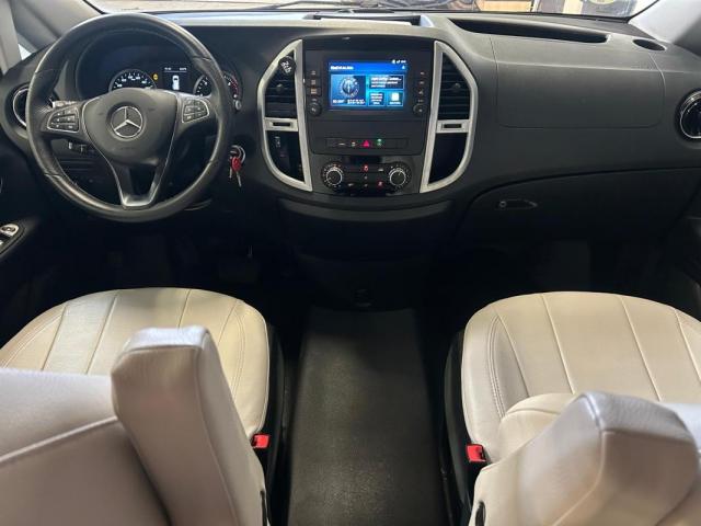 Mercedes Benz Vito image 5