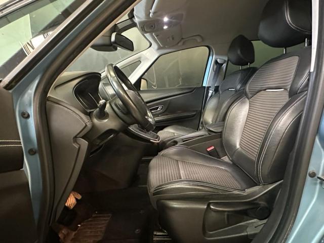 Renault Grand Scénic image 6
