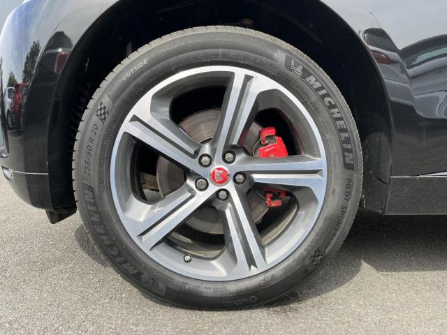 Jaguar F-Pace image 3