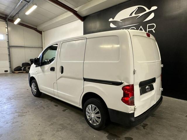 Nissan Nv200 image 8