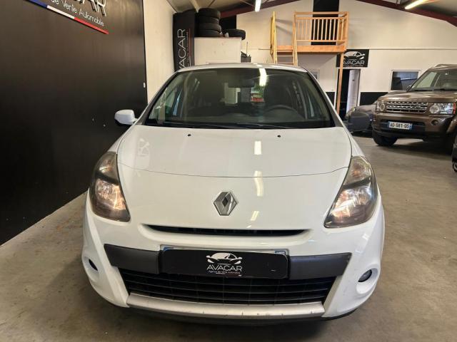 Renault Clio image 2
