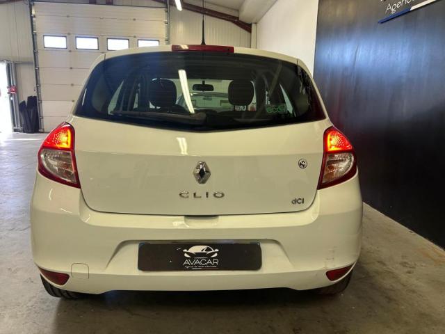 Renault Clio image 9