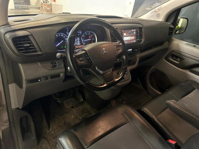 Citroen Jumpy image 8