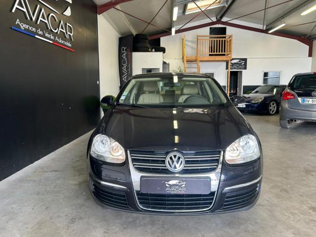 Volkswagen Jetta image 8