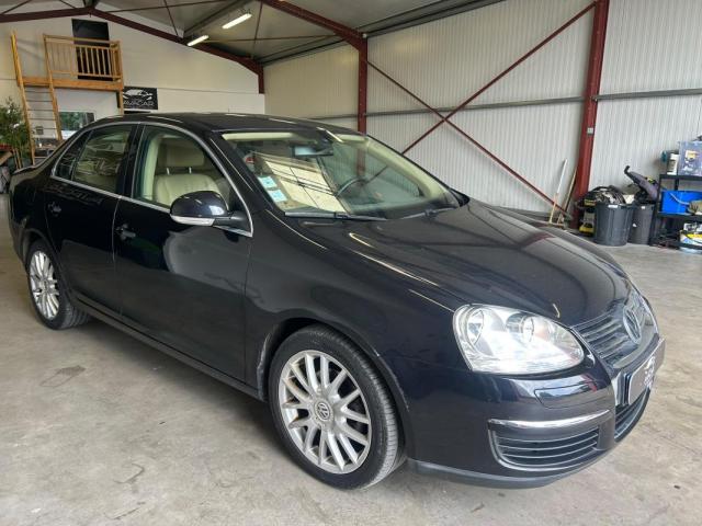 Volkswagen Jetta image 9