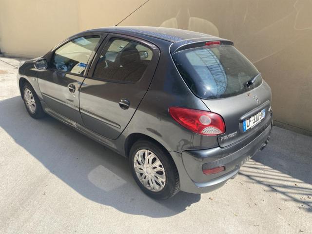 Peugeot 206+ image 4
