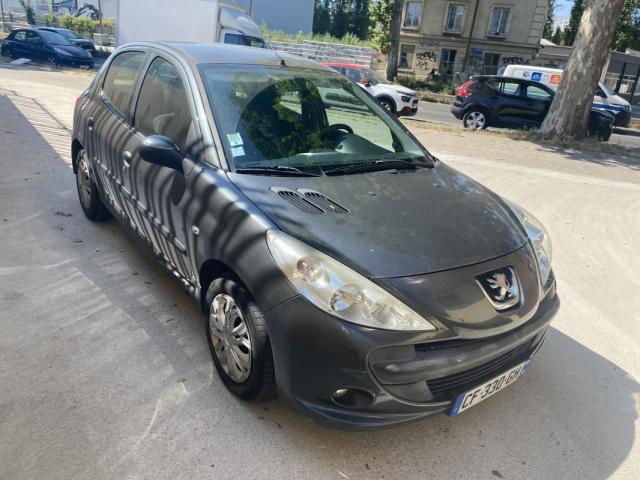 Peugeot 206+ image 1