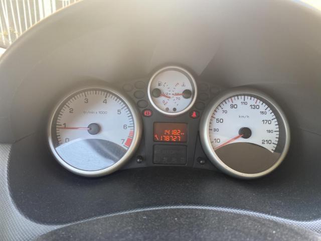Peugeot 206+ image 7