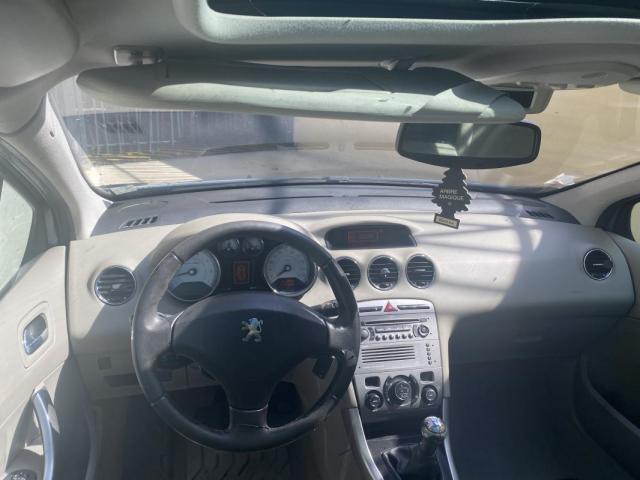 Peugeot 308 image 6