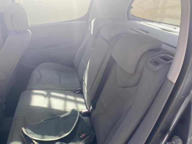 Peugeot 308 image 8