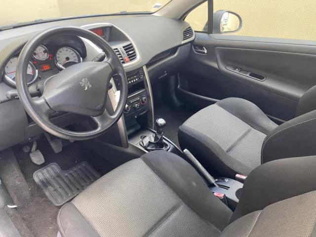 Peugeot 207 Cc image 1
