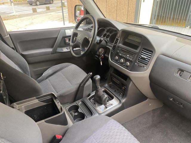 Mitsubishi Pajero image 4