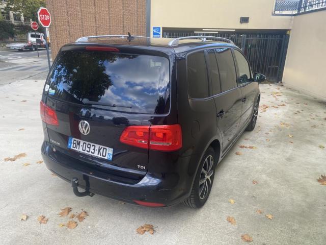 Volkswagen Touran image 2