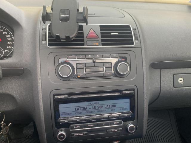 Volkswagen Touran image 4