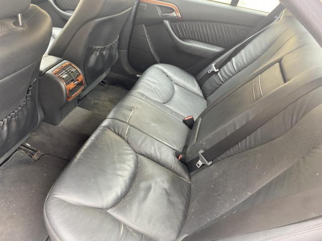 Mercedes Benz S 320 image 6