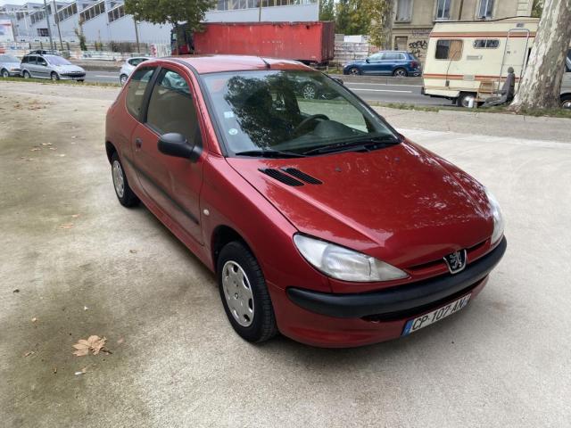 Peugeot 206 image 6