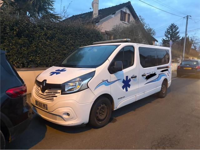 Renault Trafic 1.6 Dci Ambulance