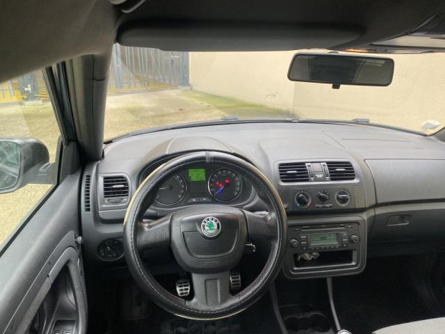 Skoda Fabia image 2