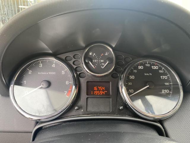 Peugeot 207 image 7