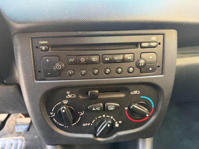Peugeot 206+ image 1