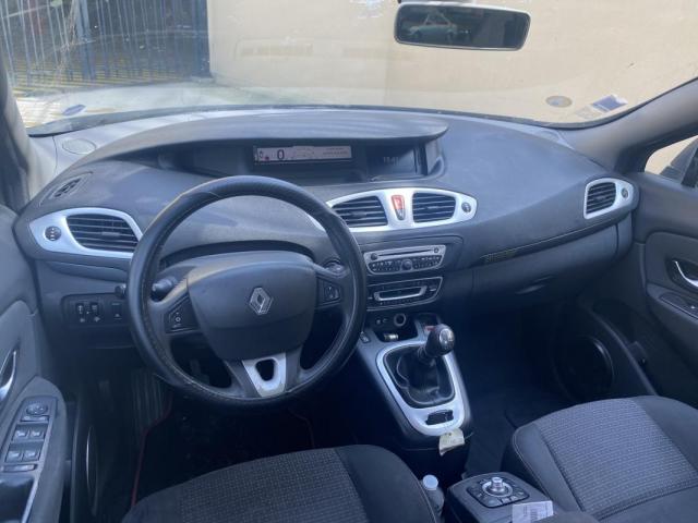 Renault Scénic image 4